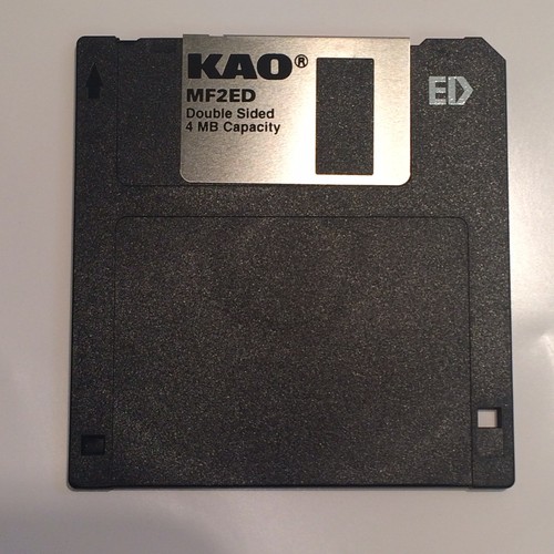 KAO MF2ED 2.88 MB Extra-Density 3.5″ Floppy Disks